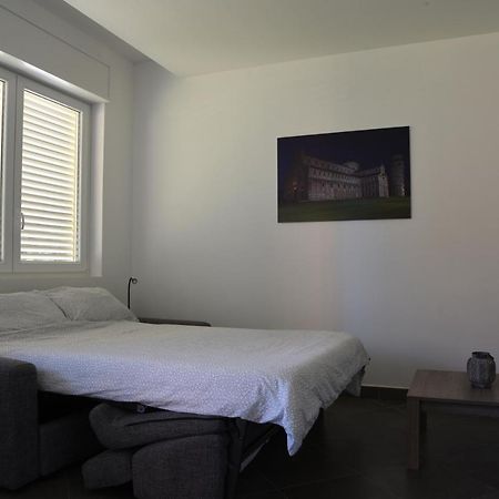 Residence Il Piviere App 7 With Private Garden Calambrone Exterior photo