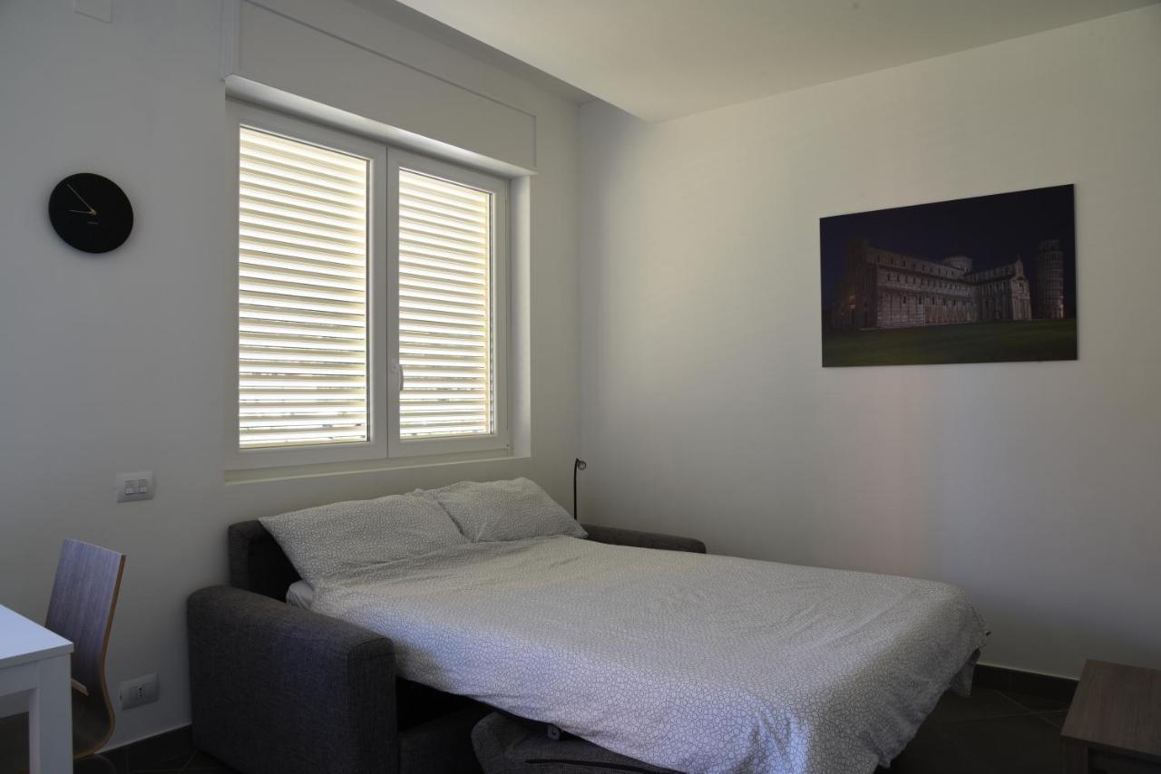 Residence Il Piviere App 7 With Private Garden Calambrone Exterior photo